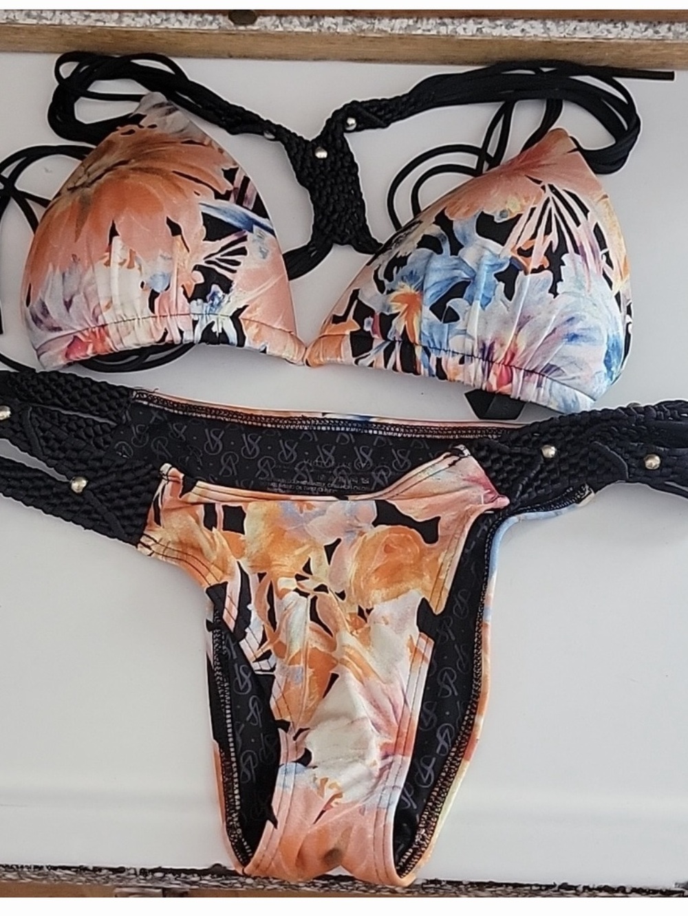 Y2K VICTORIA’S SECRET FLORAL CROCHET BEADED BIKINI